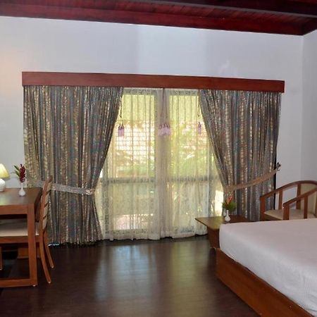 Vascodagama Beach Resort Kappad Exterior photo