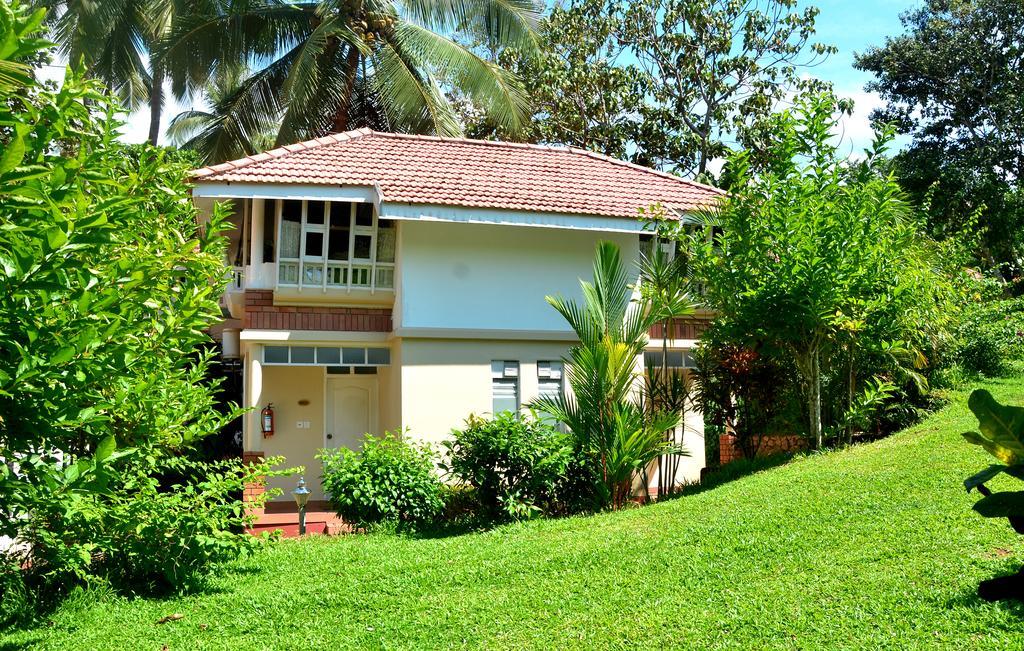 Vascodagama Beach Resort Kappad Exterior photo