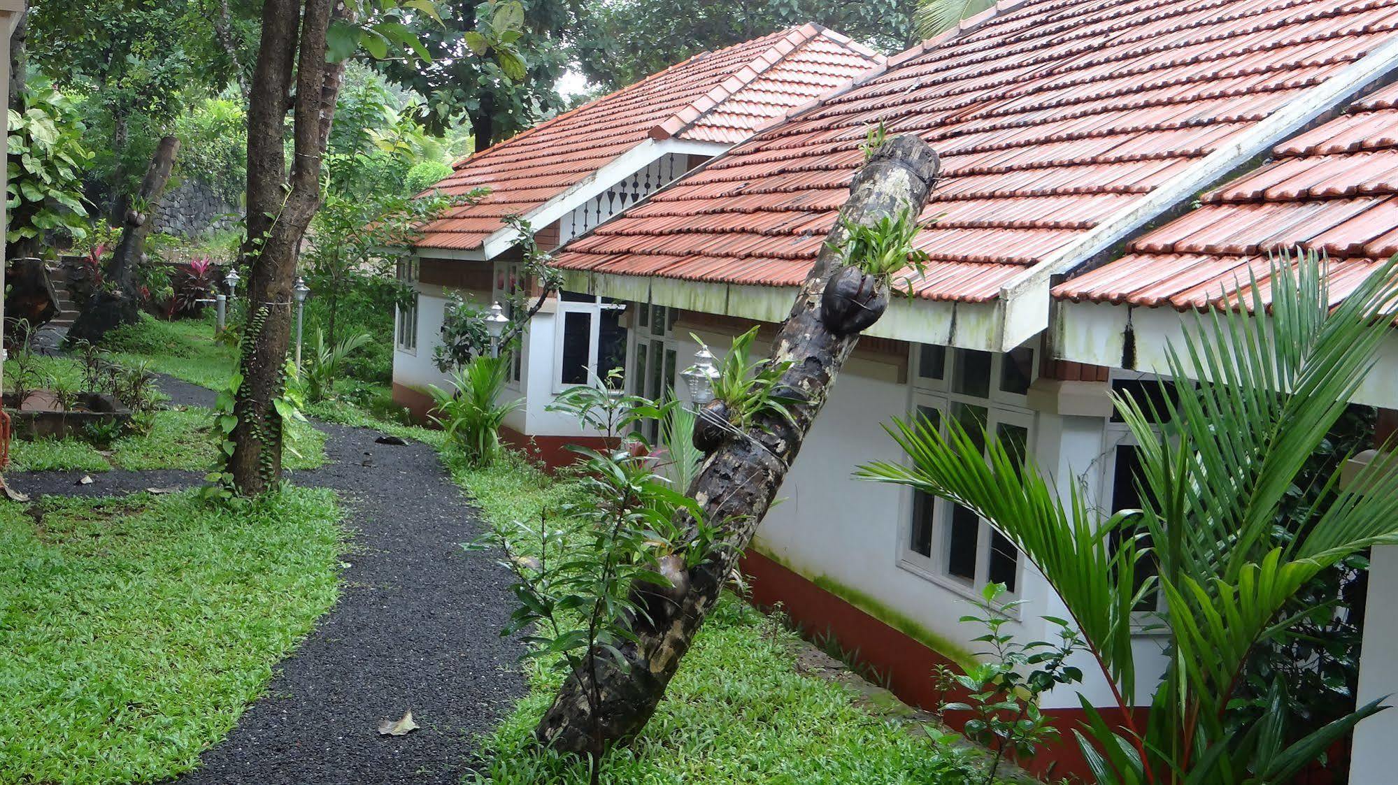 Vascodagama Beach Resort Kappad Exterior photo